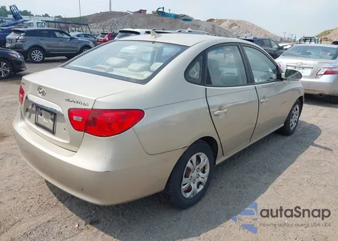 2010 Hyundai Elantra Gls z USA, uszkodzony, nr VIN KMHDU4AD5AU835855